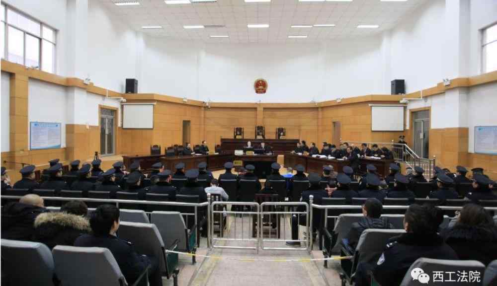 洛阳黑老大 洛阳一黑社会团伙，20人获刑……
