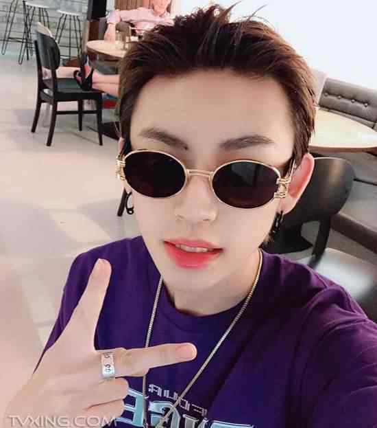 小鬼diss吴亦凡 为什么说小鬼人品不好 王琳凯diss吴亦凡被曝黑历史？