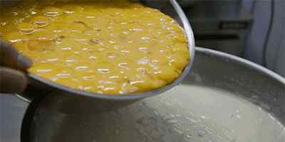 网红面包的做法 烘焙圈子：蛋制品I烘焙食品中不可或缺 网红咸蛋黄味面包做法！