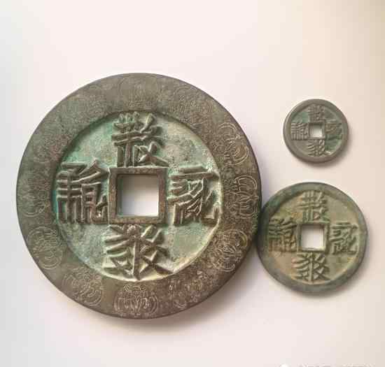 一文钱等于多少人民币 古代一文钱，一两银子，能换成多少RMB