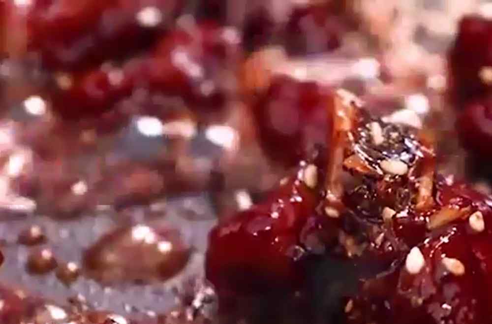 怎样做糖醋排骨最好吃 如何做“糖醋排骨”最正宗？做排骨必学！大厨教你好吃糖醋做法