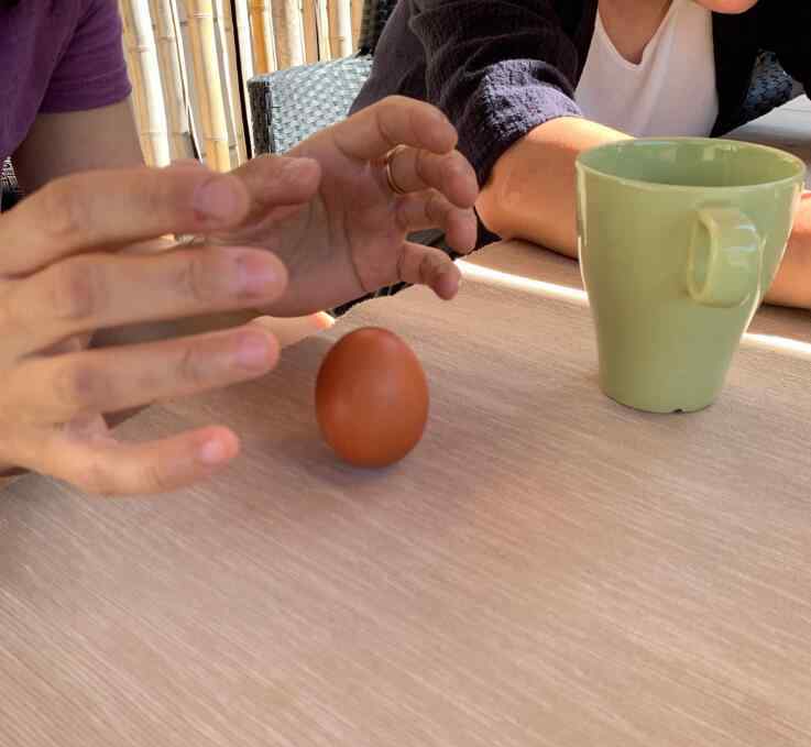 立鸡蛋的技巧 立鸡蛋驱鬼魂是真的么，竖鸡蛋叫魂什么原理？