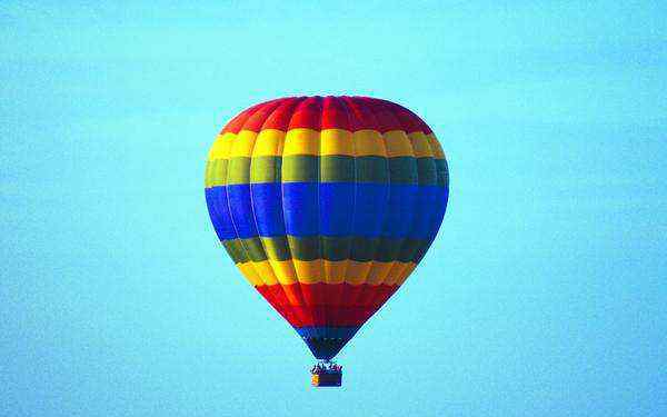 氢气球 氢气球最高可以飞多高？氢气球可能会撞到飞机吗