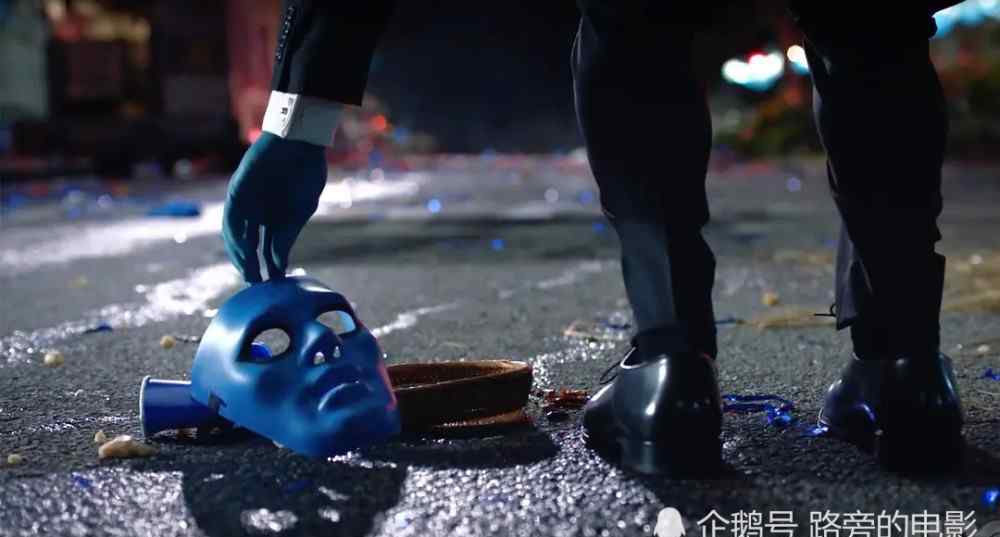 英雄美剧 一部非主流的超级英雄美剧，电影版豆瓣8.4分，剧版评分只高不低