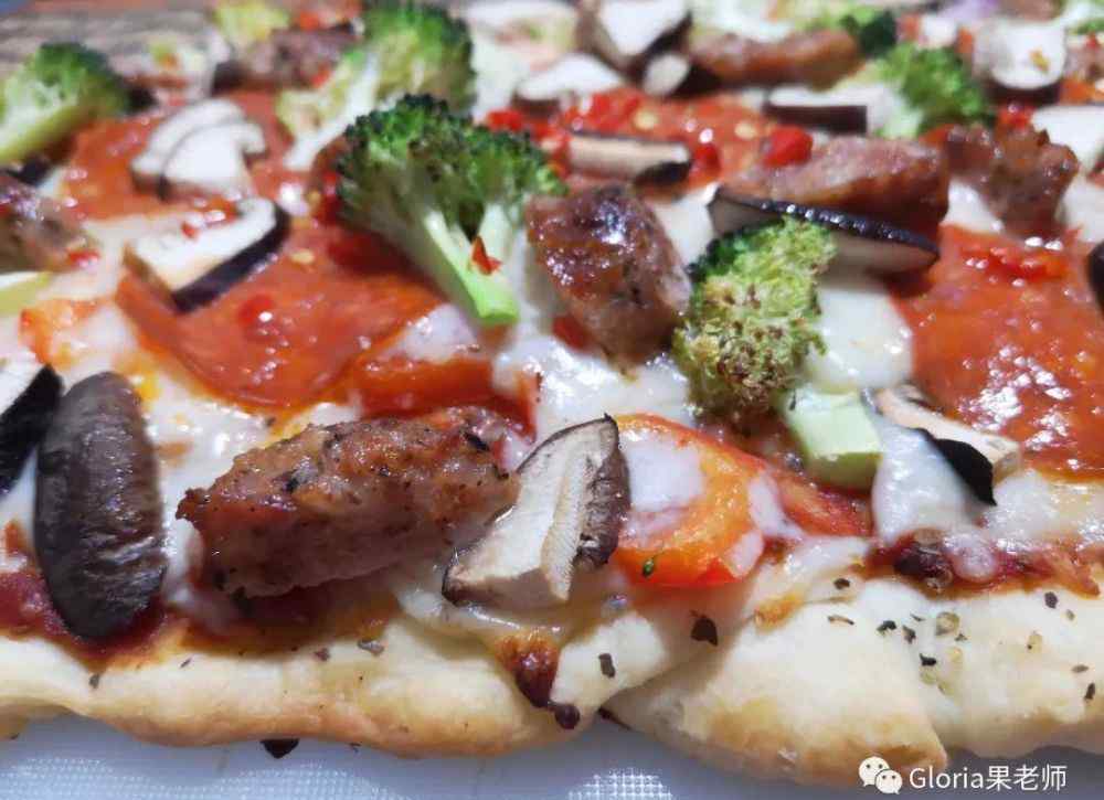 做披萨需要什么材料 如何在家自制pizza披萨