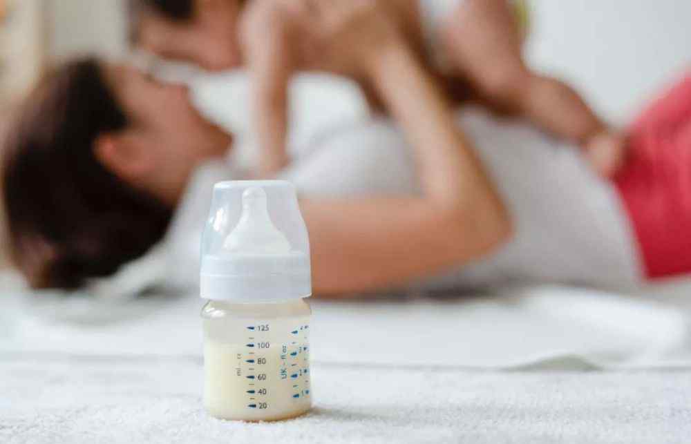 婴儿不吃奶怎么办 好着急！宝宝突然不喝奶怎么办？“厌奶期”小妙招学起来