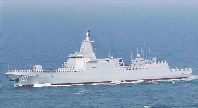 舰艇分类 055型驱逐舰入列，中国海军拥有四代国产舰艇，其中两型难归类