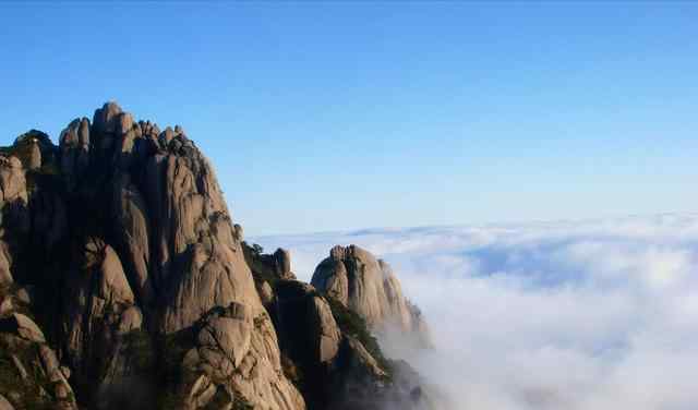 中国十大风景名胜 中国十大风景名胜，唯一的山岳风光，天下第一奇山