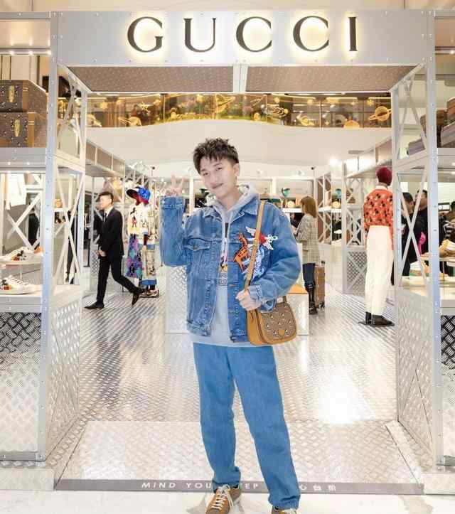 gucci中国 Gucci中国新年系列发售！“米奇老鼠”闪亮登场，网友：太好看了