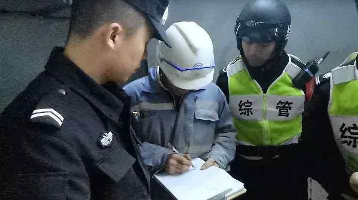 杭州电梯事故 就在昨天，杭州一名工人坠落电梯井道，不幸死亡