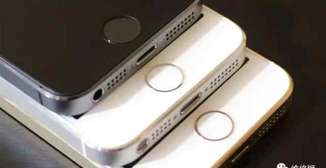 苹果手机手电筒不亮了怎么回事 iPhone6s摄像头打开之后黑屏，手电筒也打不开，请问是哪里的问题？