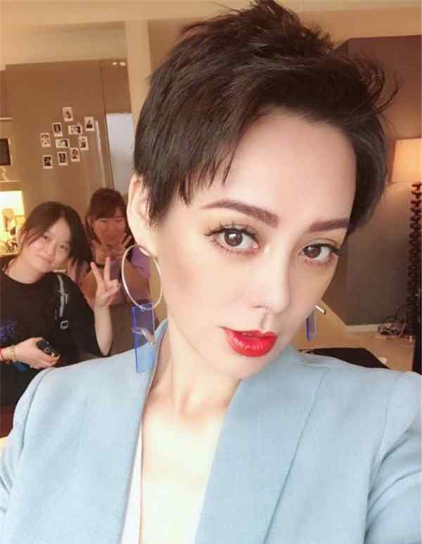 大s美容秘笈 宁静自曝护肤秘籍，直言一次只要2毛钱，大S惊叹：这也行？