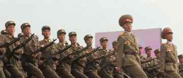 朝鲜阅兵仪式 为何朝鲜阅兵仪式都是跳步式的