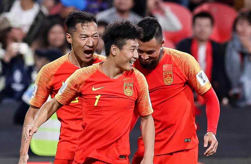 中国足球为什么这么差 现在的国足为什么实力那么弱？根部原因到底是什么？