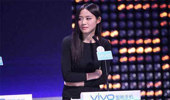 非诚勿扰12号 何婷婷微博私房素颜照 非诚勿扰12号何婷婷被称为平民女神