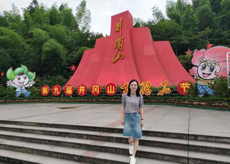 卢佳丽 【青朗读】《具有神奇力量的古村落——大山村》图文作者：背包客李小波朗读者：卢佳丽