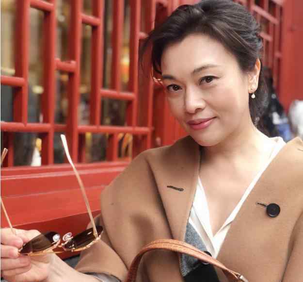 很多年后,当史可在采访中谈到前夫时,她仍然称赞前夫黄小茂是个好人