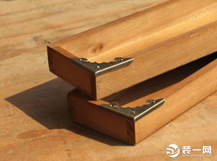 实木桌面板什么木料好 实木桌面板用什么木材