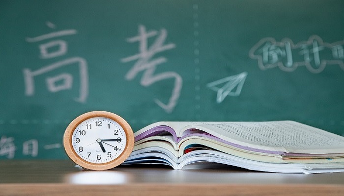 对高考生的鼓励语简短 学校对高考生的鼓励语简短