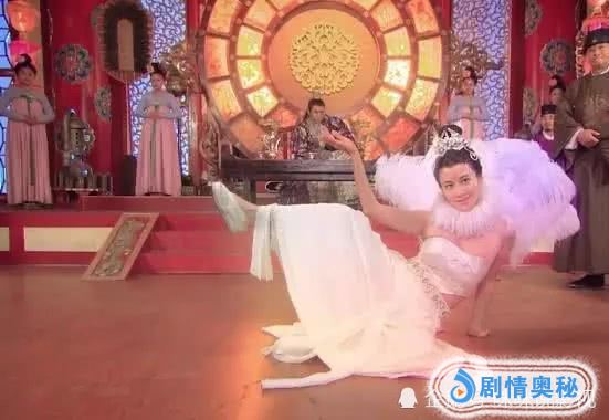 剧中出场尬舞的女主，第1位我忍了，最后一位确定不是来搞笑的？ 最让观众讨厌的女主角有她吗