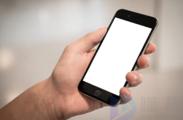 realme真我V25发布：科技与中华文化的结合 极具特色