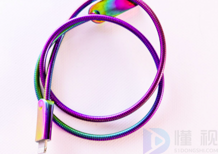 绿联推出能量彩虹数据线 超高颜值吸引用户青睐