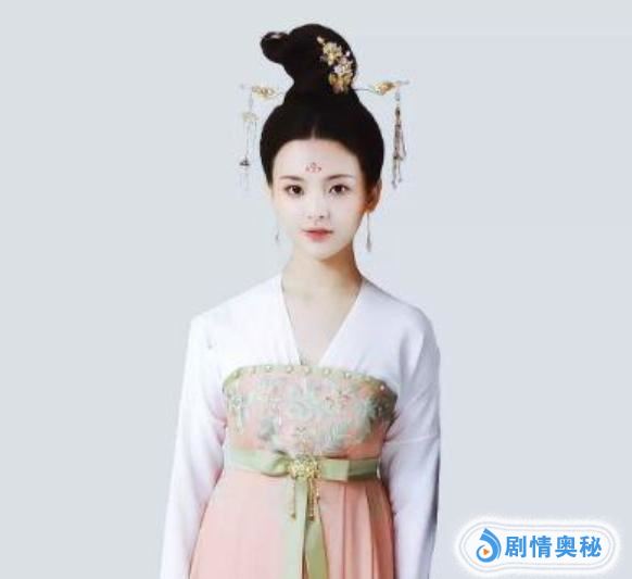 杨超越古装被吐槽网红脸，吴宣仪被嘲讽辣眼睛，鞠婧祎却一骑绝尘