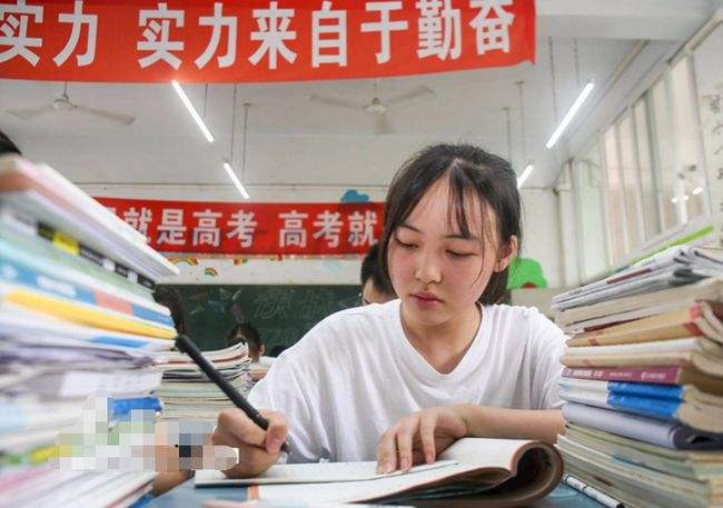 2018高考倒计时 2018高考倒计时100天誓词 最新高考倒计时鼓励加油语录句子