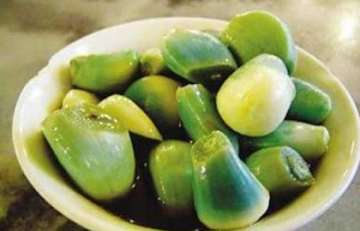 糖醋蒜怎么泡 干蒜头怎么泡糖醋大蒜 糖醋泡蒜对人体的作用