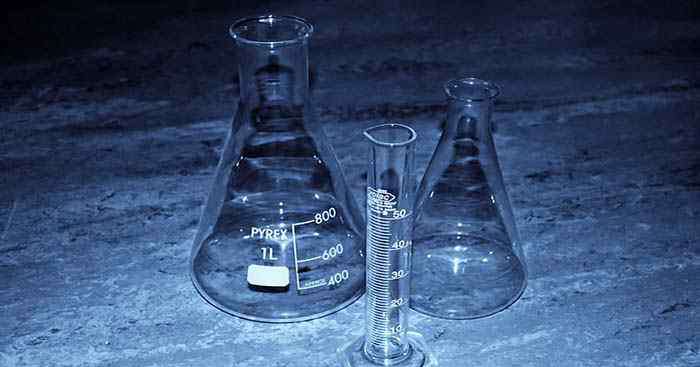 水是化合物吗 蒸馏水是化合物吗 蒸馏水是不是化合物