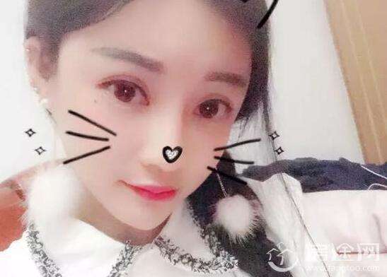 卖鱼西施 卖鱼西施爆红 西施娟子资料老公是谁