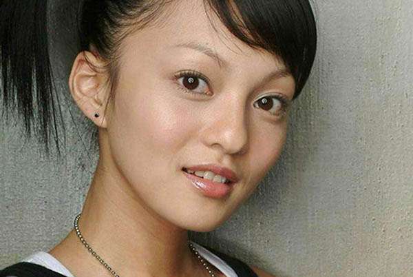 张韶涵父母 张韶涵父母最后如何了 张韶涵父母现状很凄惨