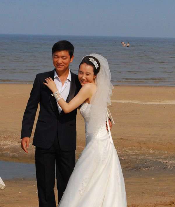 海清婚纱照 邢佳栋妻子是谁 邢佳栋与包海青结婚照