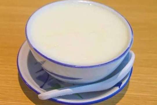 双皮奶制作 酸奶双皮奶的做法 双皮奶可以用酸奶做吗