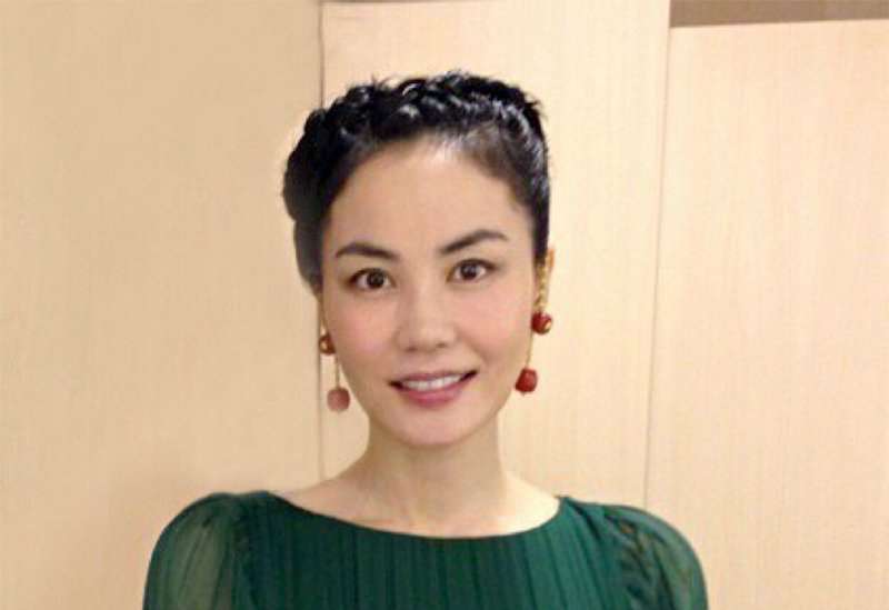 莫文蔚有几任老公 王菲嫁过几个男人 王菲的几任老公揭秘