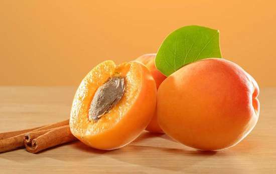 芒果和猕猴桃可以一起吃吗 黄桃和芒果能一起吃吗 黄桃和香蕉能一起吃吗