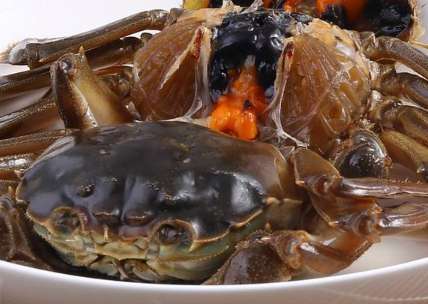 醉蟹怎么吃 醉蟹怎么吃需要加热吗 生醉蟹可以煮熟吃吗