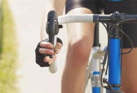 动感单车减肥计划 动感单车可以每天骑吗 用动感单车锻炼的方法