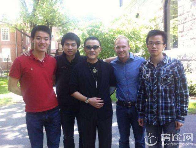 周立波是谁 周立波说的某某是谁 周立波和鄢军关系