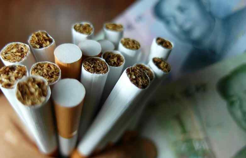 烟草税 委员建议提高烟草税和烟草价格 能否有助控烟？