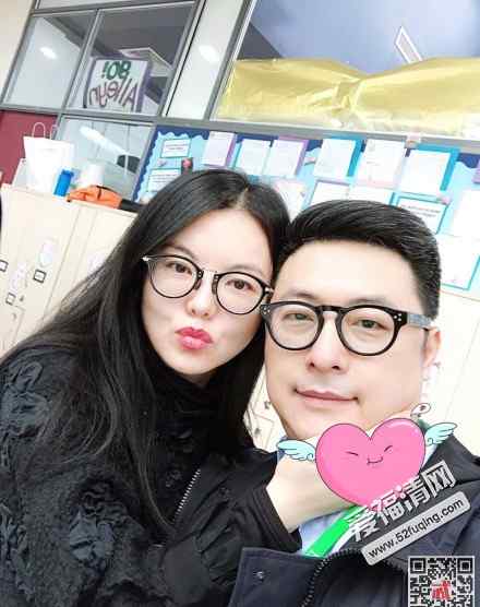 主播李湘微博 李湘微博晒照和老公秀恩爱 戒指部分为什么打马赛克