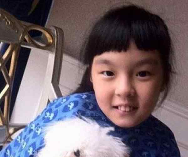 李咏身高 李咏16岁女儿近照曝光，整了牙，割了双眼皮，差点认不出来！