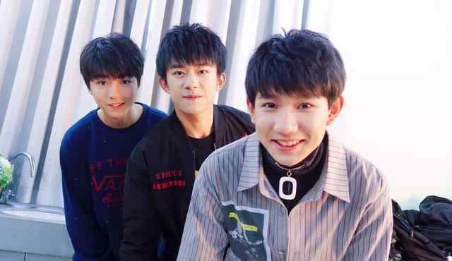 青春修炼手册歌词 tfboys被禁止演唱青春修炼手册怎么回事？出品公司回应让粉丝怒了