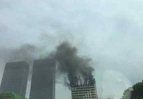 江西八一广场大火 南昌大厦突发大火现场图曝光 起火原因是什么？