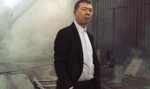 含沙射影游戏 冯小刚含沙射影炮轰 看李晨神回复：你就比我早出生几十年