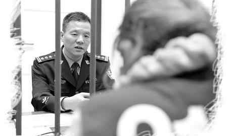 郭徐为何支持胡动周 江苏侦破跨国绑架杀人案 作案15起致17人死