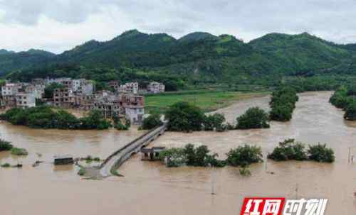 湖南江华暴雨 湖南江华暴雨最新消息 湖南江华暴雨详细情况介绍严重吗现场图曝光