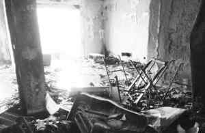石家庄爆炸案 石家庄一居民家中爆炸：三人被特重烧伤 玻璃全震碎