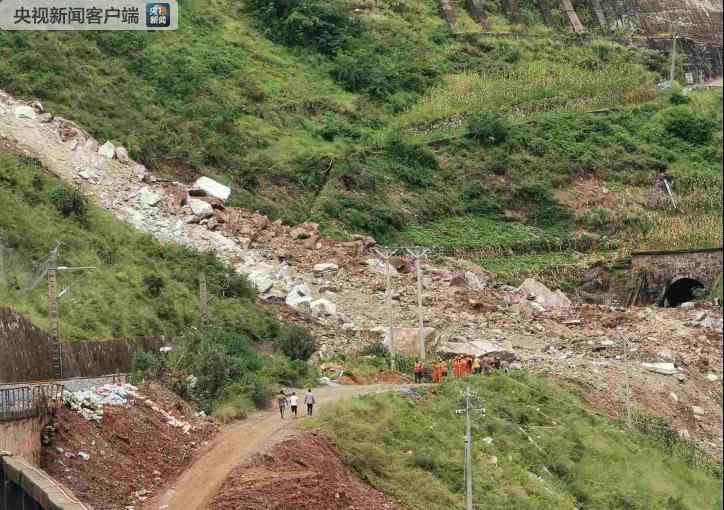 成昆铁路崩塌 成昆铁路山体崩塌现场图，成昆铁路山体崩塌严重吗最新消息