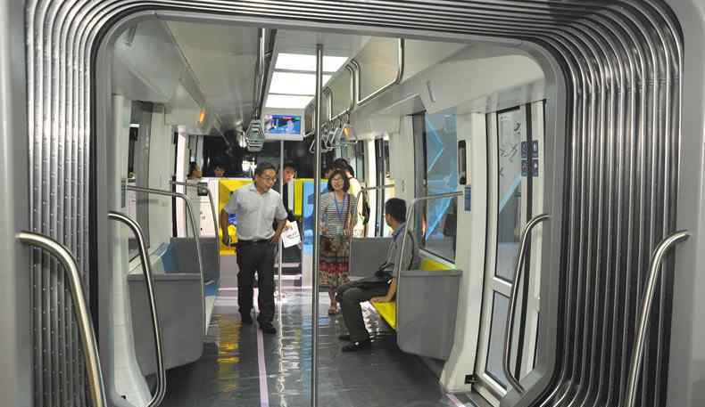 恢复上班后北京地铁将控制满载率 北京地铁将控制满载率 网约车驾驶员要戴口罩
